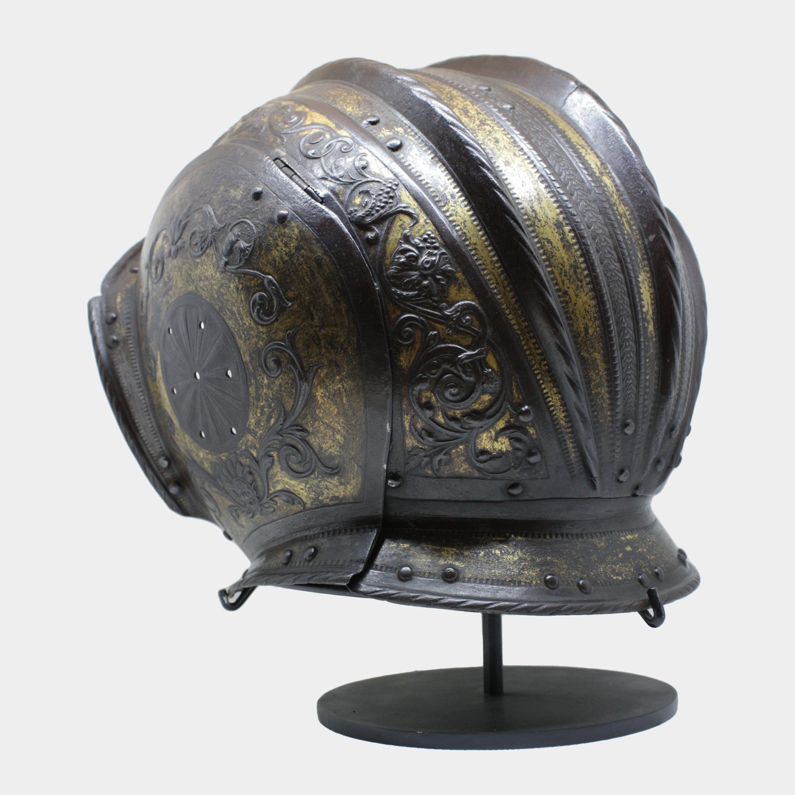 Casque d'apparat